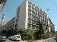 BRUNI TRIESTE 19 07 06 ALLARME-BOMBA ALL'INPS DI TRIESTE