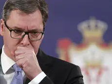 epa06443466 Serbian President Aleksandar Vucic gestures during the press conference following the assassination of Oliver Ivanovic in Belgrade, Serbia, 16 January 2018. The former State Secretary for Kosovo and Metohija and a subject of a controversial war crimes trial and retrial, was shot dead in Mitrovica, Kosovo, 16 January 2018, according to media reports. EPA/ANDREJ CUKIC