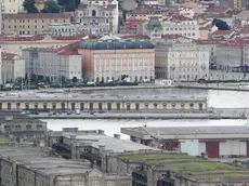 In primo piano, parte dell’area di Porto vecchio: sono dieci le osservazioni sulla variante giunte in Comune