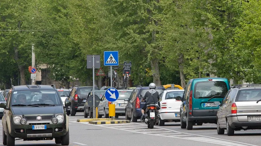 Silvano Trieste 24/04/2011 Traffico a Barcola