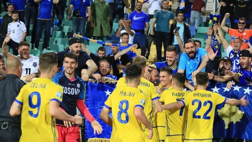 Giocatori della nazionale (Federazione gioco calcio kosovara FFK)