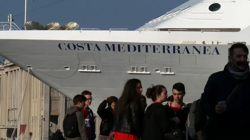 Lasorte Trieste 10/04/15 - Nave Costa Mediterranea