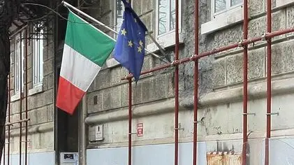 Lasorte Trieste 19/01/08 - Via della Bastia - Scuola Slataper