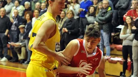 Foto BRUNI 26.02.17 Basket Alma Trieste- Recanati-Schina e Fossati