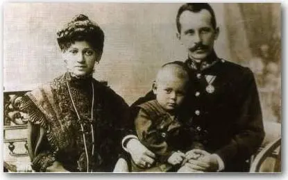La fotografia della famiglia Woityla conservata a Timau