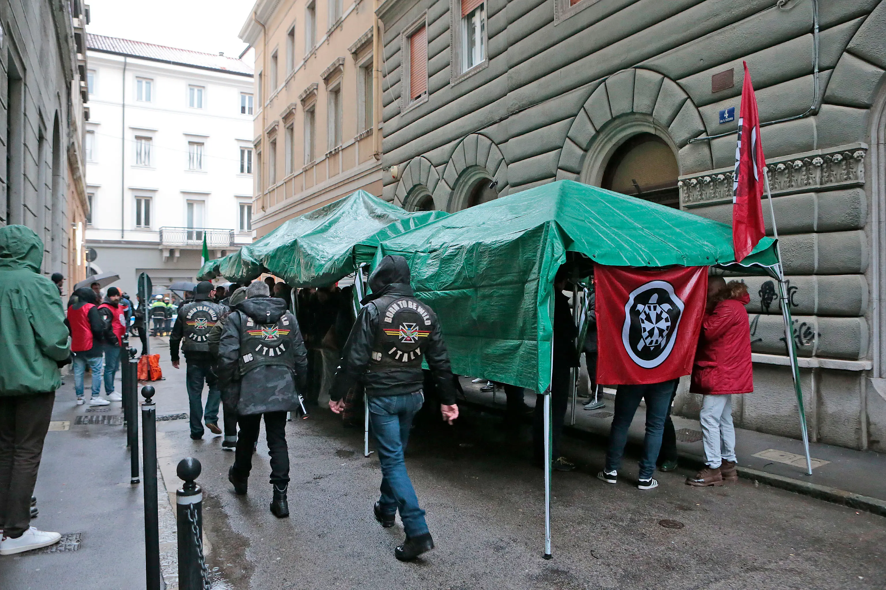Silvano Trieste 2019-02-02 Inaugurazione della Sede di Casapound