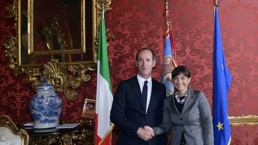 Luca Zaia (Presidente Veneto) e Debora Serracchiani (Presidente Friuli Venezia Giulia) a Palazzo Balbi. (Venezia 03/09/13)