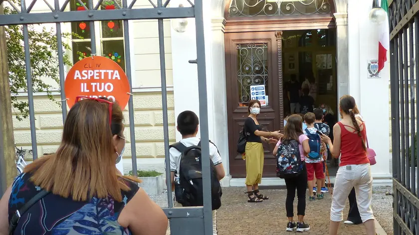 Bumbaca Gorizia 16_09_2020 Frinta via Codelli inizio scuola elementare © Foto Pierluigi Bumbaca