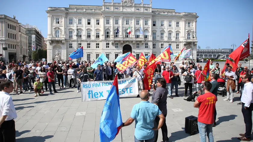 Lasorte Trieste 16/05/22 - Piazza Unita', Mamnifestazione Lavoratori Flex