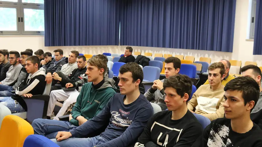 Bonaventura Monfalcone-09.05.2019 Presentazione progetto scuola lavoro A2A-Einaudi Marconi-Staranzano-foto di Katia Bonaventura