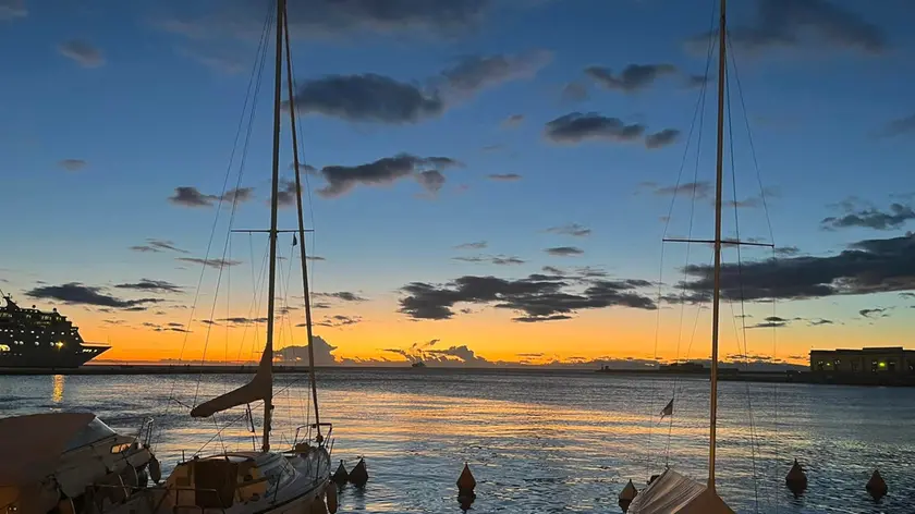 Le barche sulle Rive... i colori speciali di Trieste per accompagnare il racconto premiato dal Piccolo