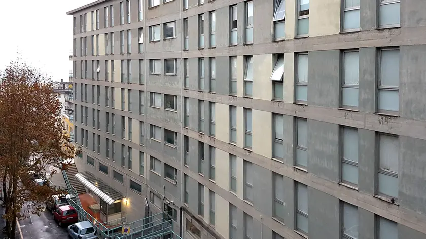 Lasorte Trieste 30/11/17 - Università, Casa dello Studente, Edificio E3, Studentessa Morta