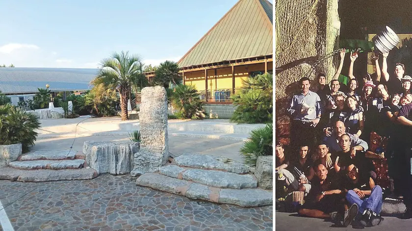 L’ex Arena Caribe di Grado così come si presenta adesso dopo lo stop che dura da anni. A destra un gruppo di amici fotografati fuori dal locale agli inizi del Duemila. Lo storico locale, poi riaperto con il nome di Guendalina e successivamente chiuso di nuovo, sarà al centro di una serata amarcord in programma il 31 agosto. Non si faranno però le ore piccole: la musica terminerà all’una di notte