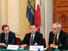 Una foto di una passata riunione delle delegazioni parlamentari dei Paesi aderenti dell'Ince