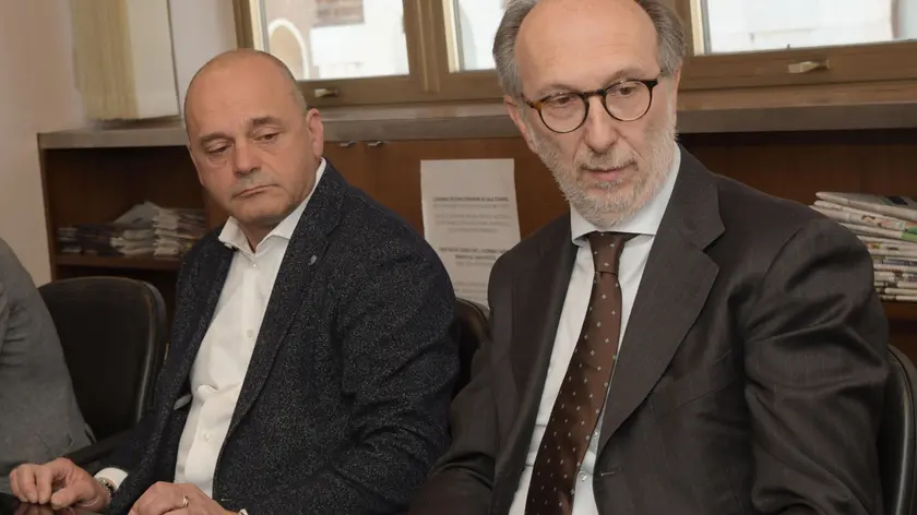 L’assessore regionale alla Salute Riccardi (a destra) con il direttore generale di Asugi Poggiana