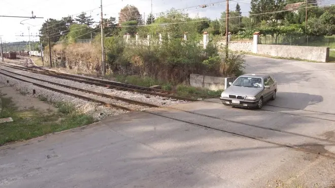 Foto Andrea Lasorte 31/8/99 - Passaggio a Livello Aurisina San Pelagio
