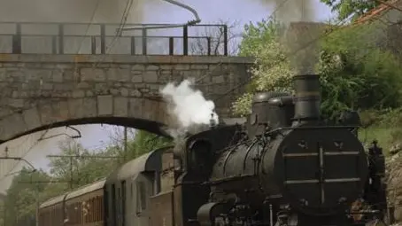 Barcolana Express 2015 - Locomotiva a vapore Gr.728 e carrozze "Centoporte"