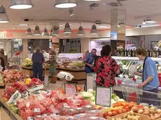 L’interno di un supermercato Coop Nordest