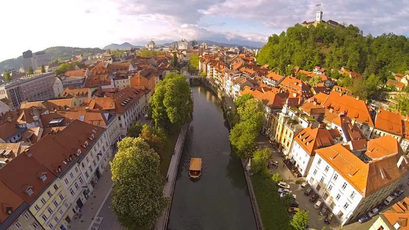 Una veduta di Lubiana (Foto Mostphotos da visitljubljana.com)