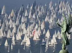 La regata (ANSA/AP Photo/Paolo Giovannini)