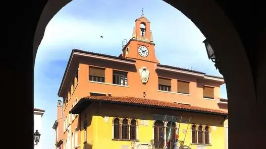 Foto BRUNI TRieste 15 03 10 Muggia:il centro-il Municipio