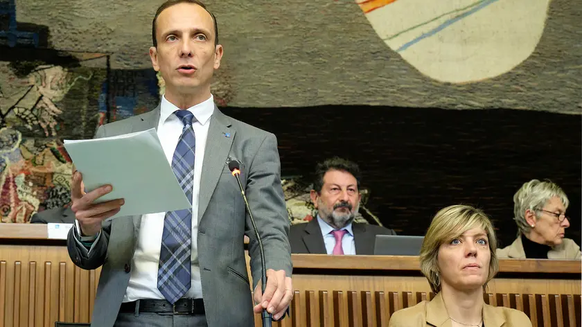 Il presidente Fedriga con a fianco l'assessore Zilli