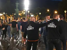 La security che vigila la movida triestina (Bruni)