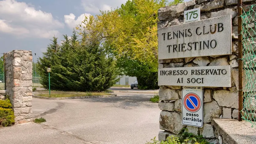 L’ingresso del Tennis club triestino di Padriciano