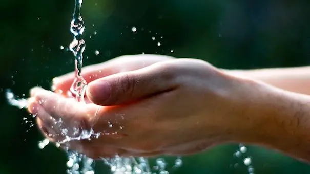 Un'immagine simbolo dell'acqua pubblica
