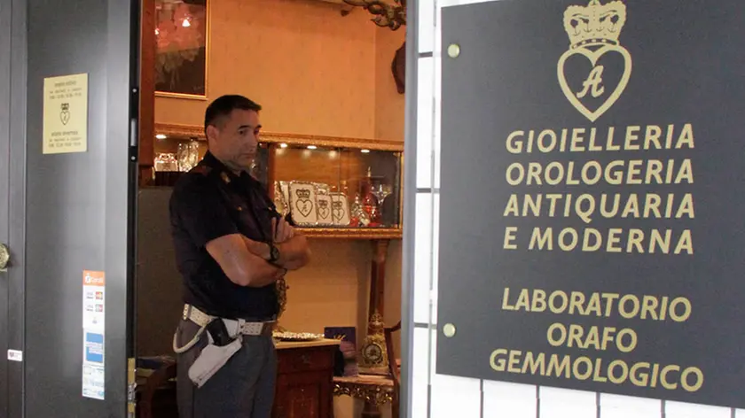I rilievi della polizia scientifica (Monfalcone)