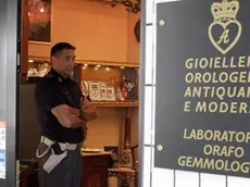 I rilievi della polizia scientifica (Monfalcone)