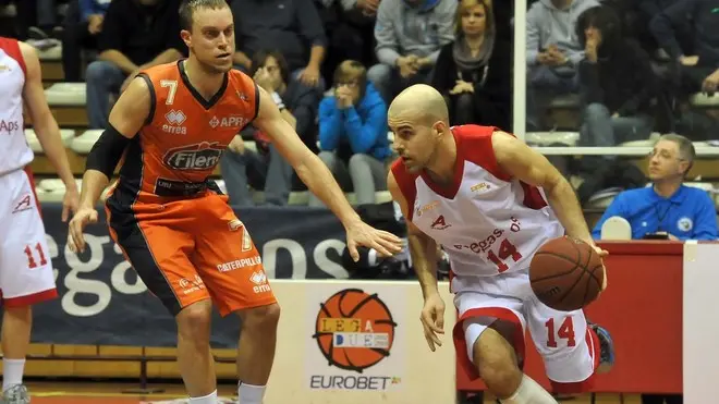 Foto Bruni 13.01.13 Basket:ACEGAS-FILENI JESI-CARRA