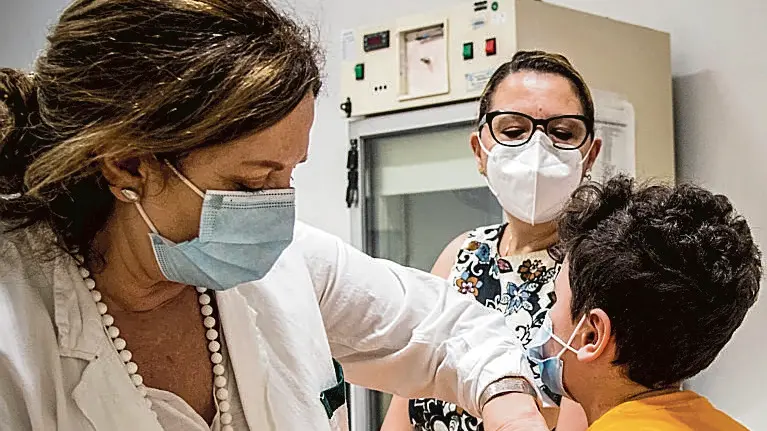 10/07/2021 Roma, Vaccinazioni anti-covid19 Junior 12-16 anni effettuate alla ASL ROMA1