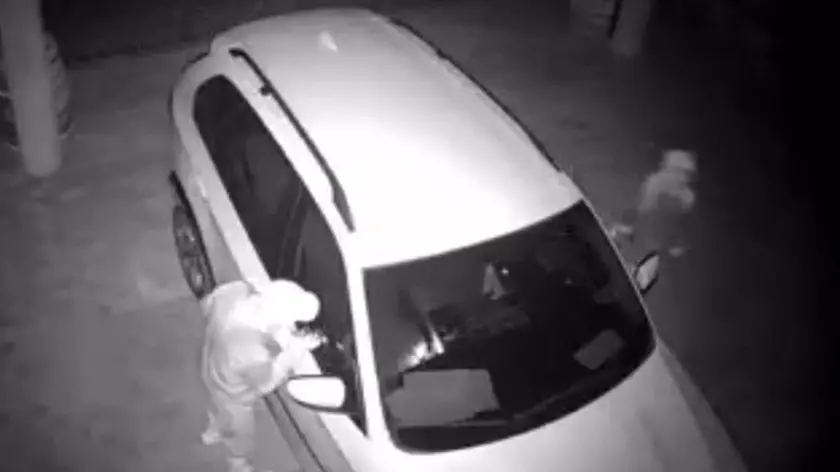 I ladri durante il raid a casa del presidente del Consorzio Collio