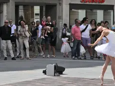 Lasorte Trieste 15/08/14 - Ferragosto, Piazza della Borsa, Artisti di Strada, Ballerina