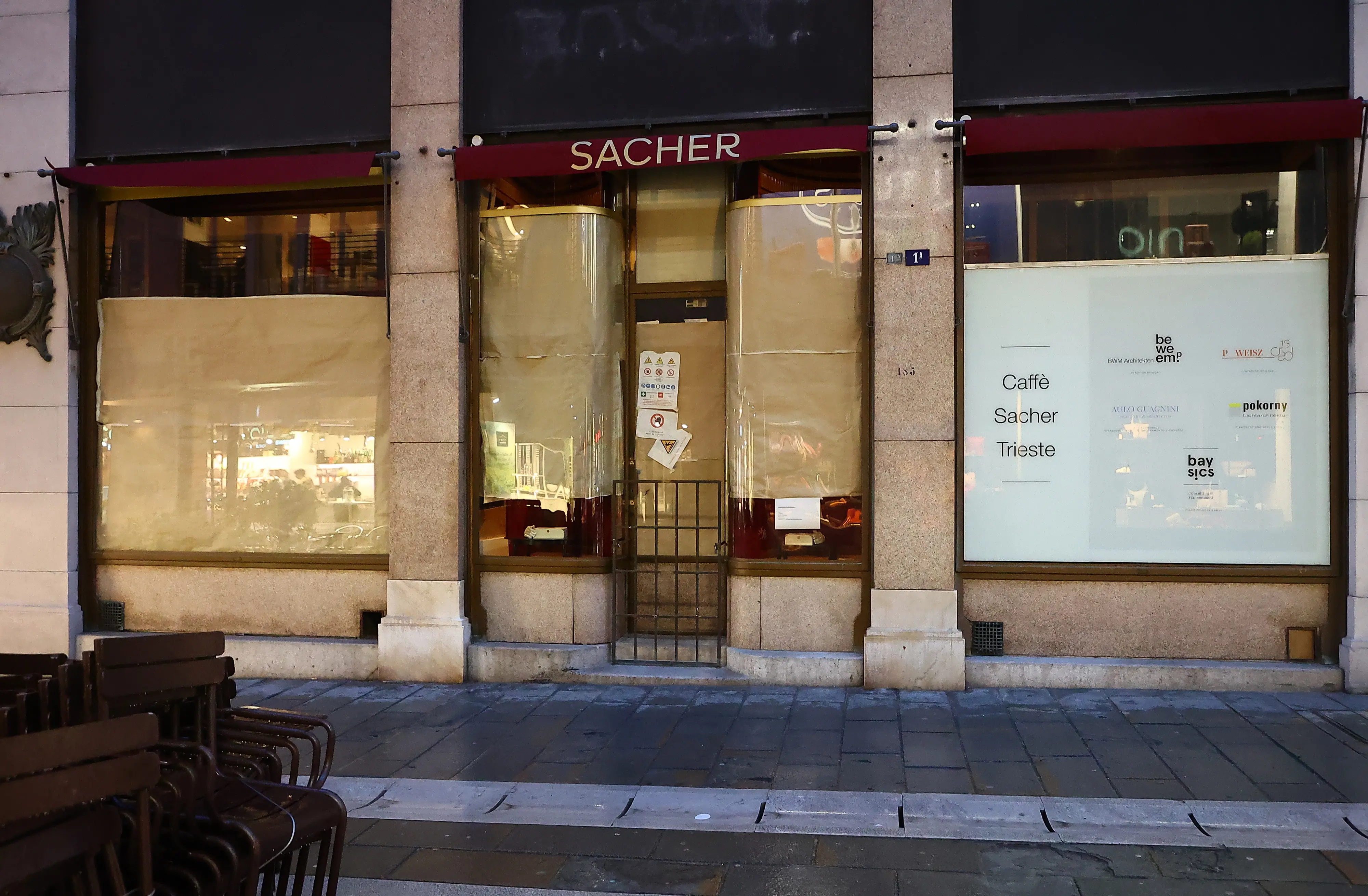 Lasorte Trieste 13/04/23 - Via Dante, caffe' Sacher