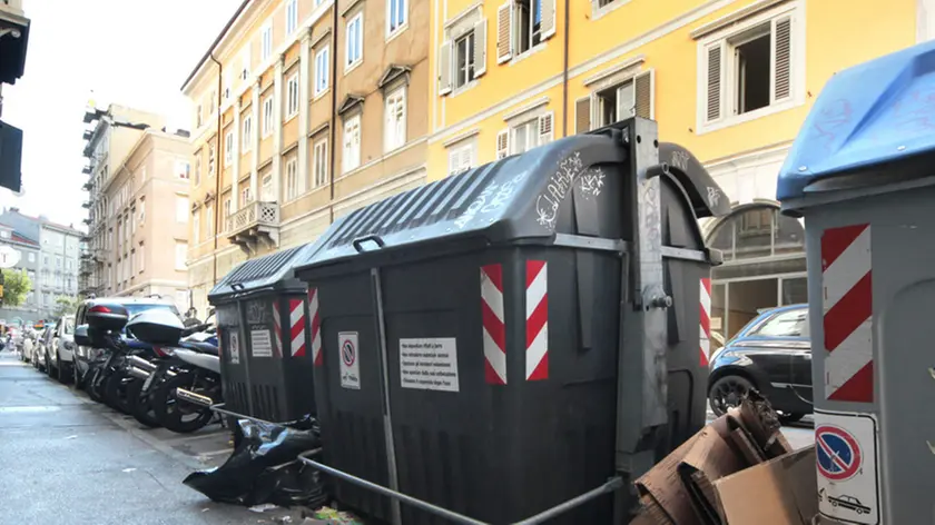 Uno scorcio poco poetico di via Torrebianca