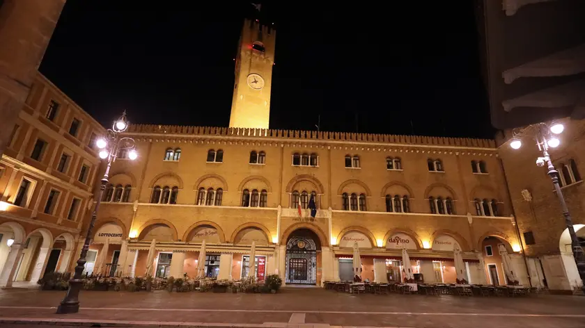 zago agenzia foto film treviso piazza dei signori