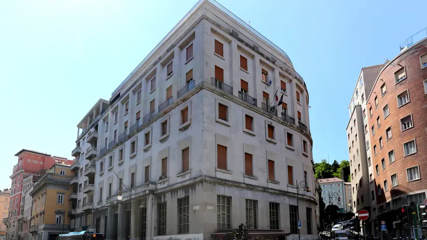 Lasorte Trieste 26/05/21 - Corso Italia, Largo Riborgo, Via Donota, Palazzo Ex Banco di Napoli