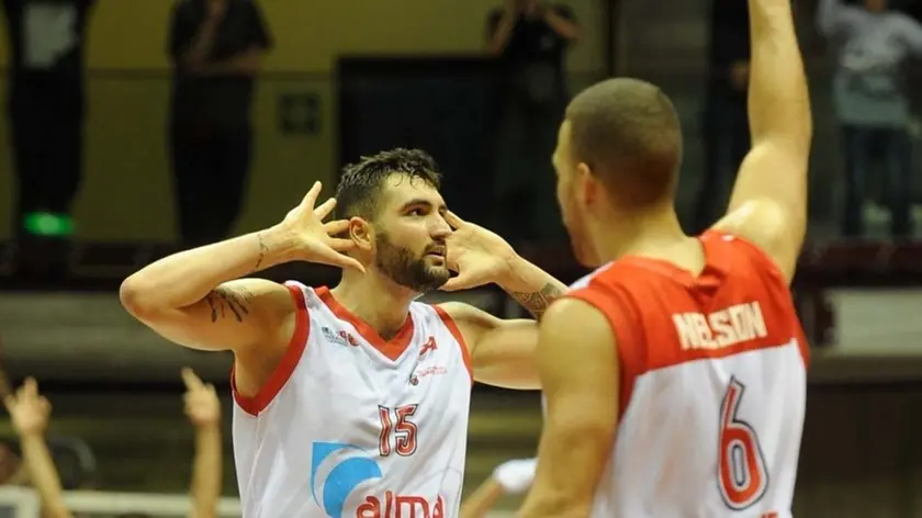 Foto BRUNI 09.05.16 Basket Serie A2 Est :Play-off gara 4 - ALMA Trieste- Tortona--landi