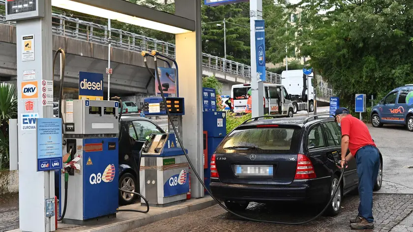 Un distributore di benzina a Trieste