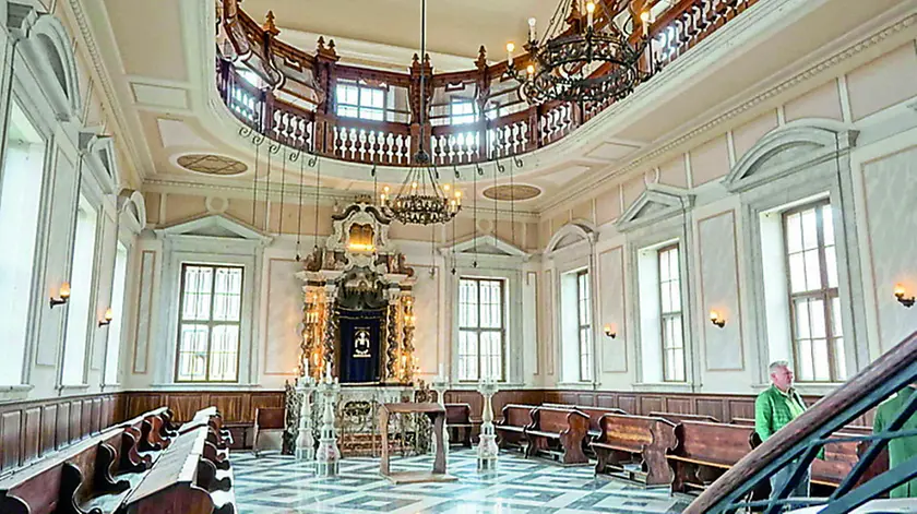 Le immagini dell'interno della sinagoga di Gorizia