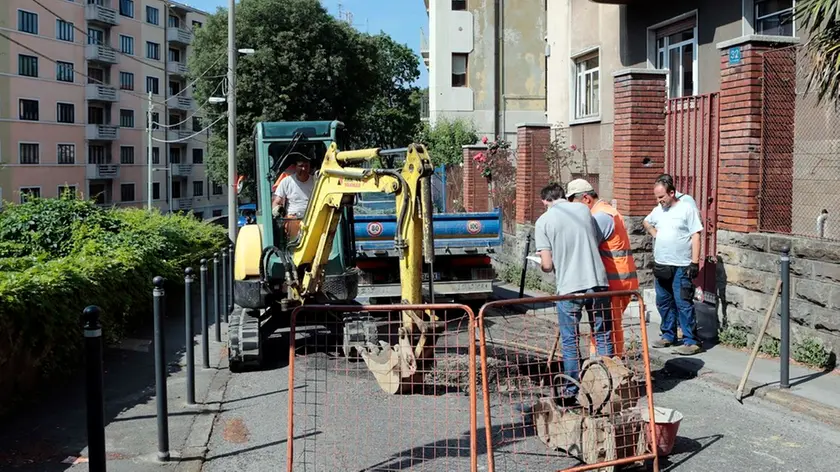 Silvano Trieste 2018-05-10 Via Romagna, lo scavo