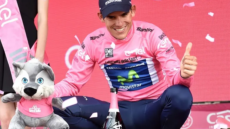 Cividale del Friuli 20 maggio 2016 Giro d'Italia. Nella foto la premiazione della nuova Maglia Rosa AMADOR Andrey della MOVISTAR team. Copyright Foto Petrussi / Ferraro Simone