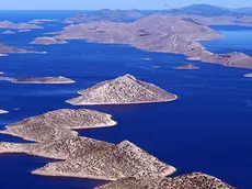 Sibenik, 230408. U Kornatima se na prodaju nude otoci, otocni posjedi i kuce u ukupnoj vrijednosti od oko 150 milijuna kuna. Na fotografiji panorama Kornata. Foto: Stanko Feric / EPEHA