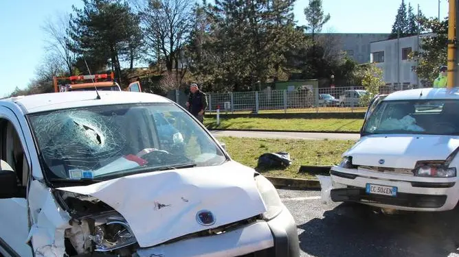 Bumbaca Gorizia 04_02_2016 Incidente via Gregorcic © Fotografia di Pierluigi Bumbaca