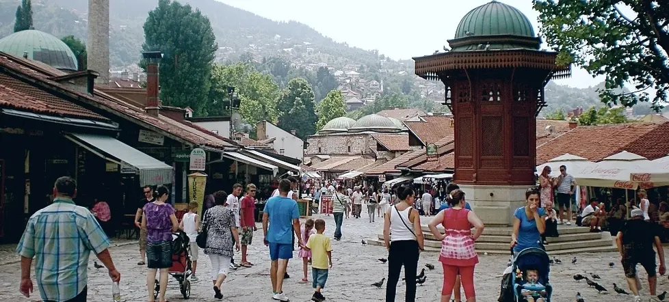 Una panoramica della Bascarsija in una foto di archivio