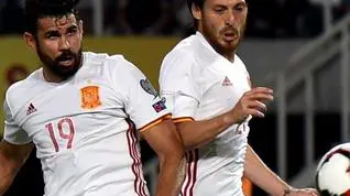 epa06023212 Spanish player Diego Costa (C) scores the 2-0 lead during the FIFA World Cup 2018 qualifying soccer match between Macedonia and Spain in Skopje, The Former Yugoslav Republic of Macedonia, 11 June 2017. EPA/GEORGI LICOVSKI