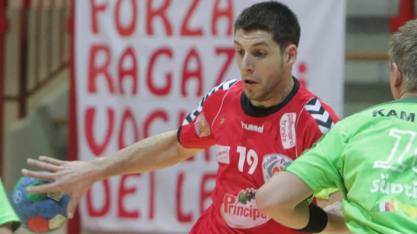 Lasorte Trieste 18/02/12 - Pallamano Trieste, Forst Bressanone, Visintin