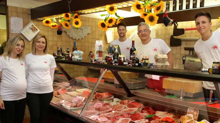 Lasorte Trieste 20/05/20 - Largo Petazzi, Roiano, Nuova Macelleria